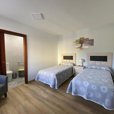 Habitaciones A Casa De Pepe ตริอากาสเตลา ภายนอก รูปภาพ