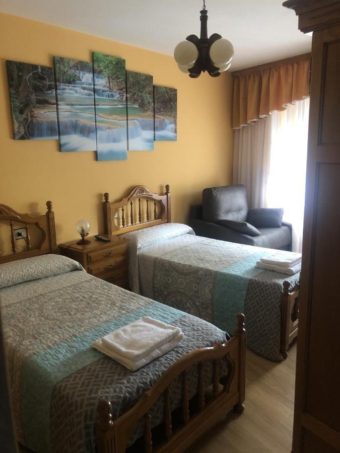 Habitaciones A Casa De Pepe ตริอากาสเตลา ภายนอก รูปภาพ