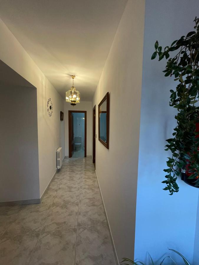 Habitaciones A Casa De Pepe ตริอากาสเตลา ภายนอก รูปภาพ